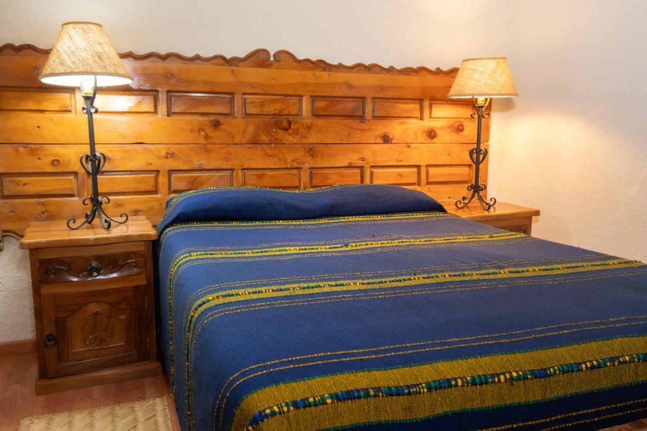Hotel Rincon De Josefa 파츠쿠아로 외부 사진